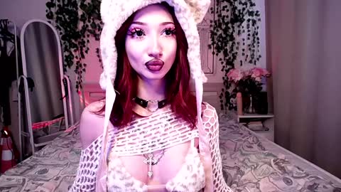 Snapshot of gothdesss chatting on 12/16/24, 08:41    online show from 12/16/24, 08:41