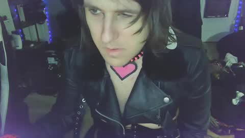 Victoriana online show from 01/02/25, 03:05