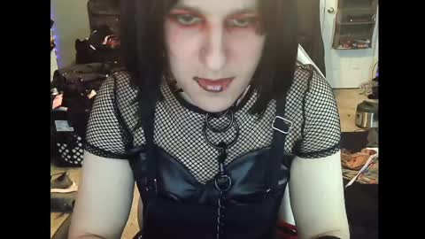 Victoriana online show from 01/11/25, 03:20