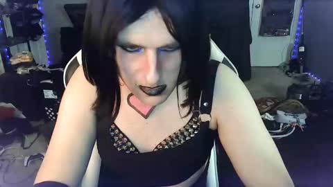 Victoriana online show from 01/13/25, 08:26