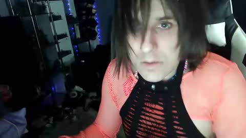 Victoriana online show from 01/21/25, 03:26