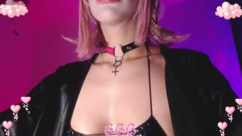        online show from 04/20/26, 04:59