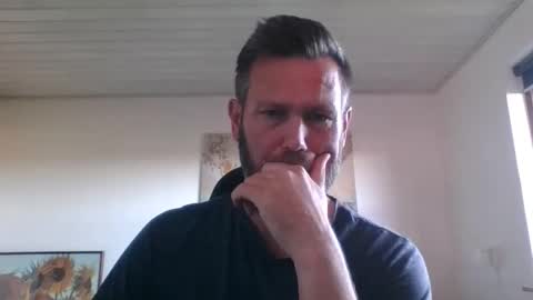 Snapshot of gottalop chatting on 09/16/25, 03:02 gottalop online show from 09/16/25, 03:02