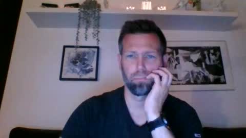 Snapshot of gottalop chatting on 09/21/25, 12:12 gottalop online show from 09/21/25, 12:12