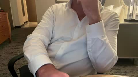 Snapshot of gqimage chatting on 02/26/25, 05:09 GQImage online show from 02/26/25, 05:09