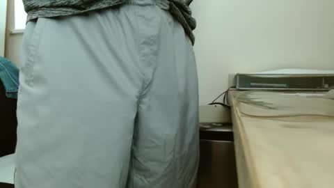 Snapshot of grabbagg7 chatting on 11/01/25, 02:08 Grabbagg7 online show from 11/01/25, 02:08