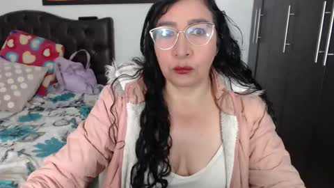 grace_mature_milf online show from 03/27/26, 11:10