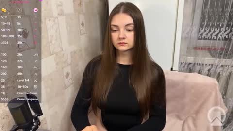 Grace Brown online show from 06/03/26, 09:42