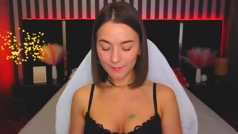 Snapshot of gracefulmichelle chatting on 05/18/26, 07:41 gracefulmichelle online show from 05/18/26, 07:41