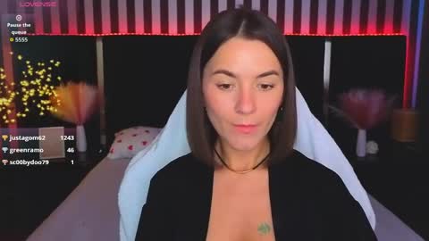 Snapshot of gracefulmichelle chatting on 05/19/26, 04:19 gracefulmichelle online show from 05/19/26, 04:19
