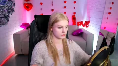 Grace Glamour online show from 03/11/25, 11:23