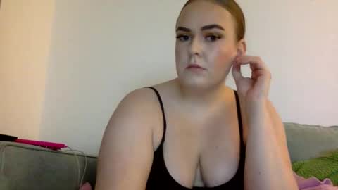 Grace Loves online show from 12/22/25, 12:07