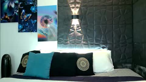 Gracey Milf online show from 12/17/25, 12:11