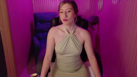 Snapshot of graciecollins chatting on 06/04/26, 03:29 Gracie online show from 06/04/26, 03:29