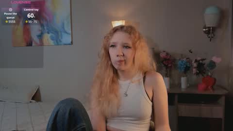 Sofia 3 online show from 03/07/26, 11:07