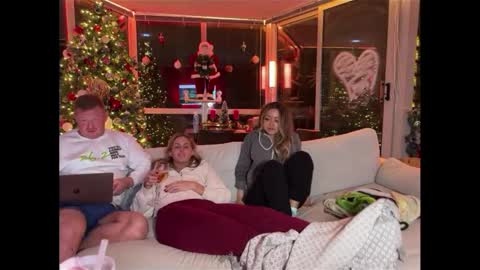 Gracie Mae online show from 12/18/24, 01:48