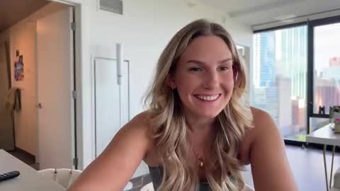 Gracie Mae online show from 10/14/25, 08:20