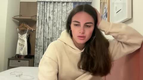 Snapshot of graciesmith27 chatting on 05/10/26, 12:05 Gracie Smith online show from 05/10/26, 12:05
