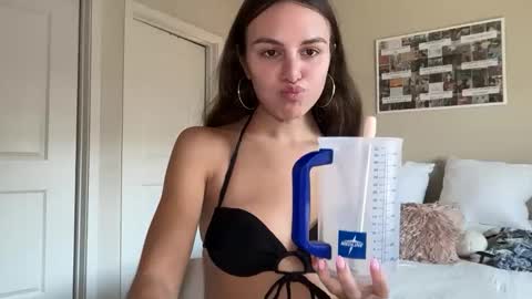 Snapshot of graciesmith27 chatting on 05/28/26, 09:12 Gracie Smith online show from 05/28/26, 09:12