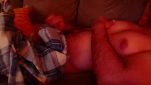 7 in boy toy online show from 12/08/24, 09:24