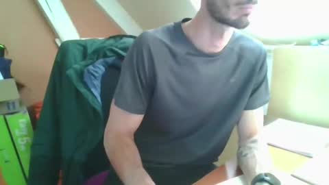 Snapshot of grandbi chatting on 03/03/25, 03:20 grandbi online show from 03/03/25, 03:20