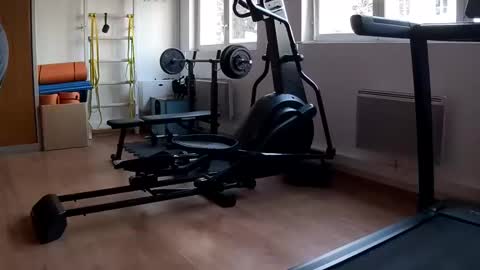 Snapshot of grandbi chatting on 03/05/26, 02:46 grandbi online show from 03/05/26, 02:46