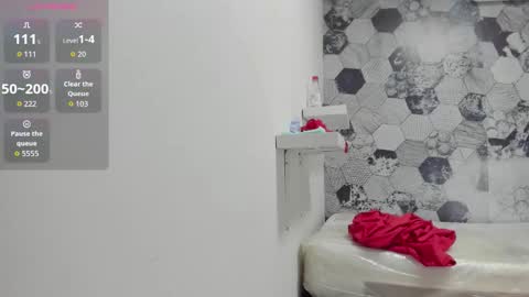 Snapshot of grandmother_milf chatting on 01/13/26, 12:21 Mi Name is violeta online show from 01/13/26, 12:21