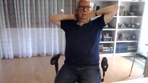 Snapshot of grandpach chatting on 04/25/26, 02:03 grandpach online show from 04/25/26, 02:03