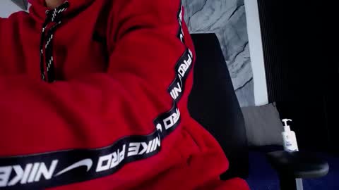 Grant Irons  online show from 03/19/26, 12:09