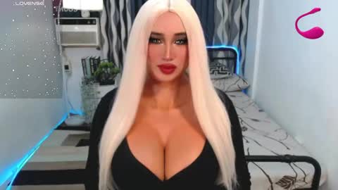 PAULATHEONE online show from 04/20/26, 08:17