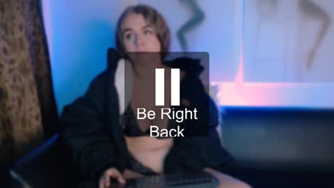 Snapshot of grecia_rouse chatting on 03/11/25, 04:21  GRECIA  online show from 03/11/25, 04:21