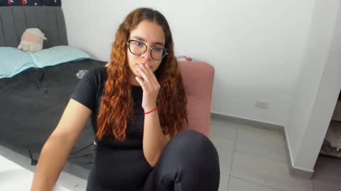 GreciaRuiz online show from 10/13/25, 11:49