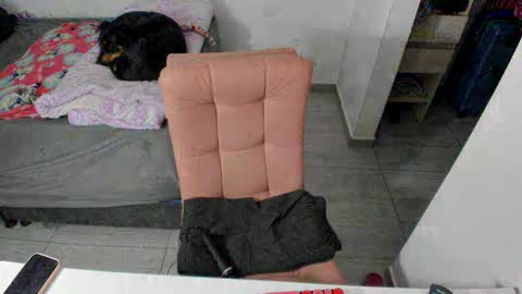 GreciaRuiz online show from 04/10/26, 12:27