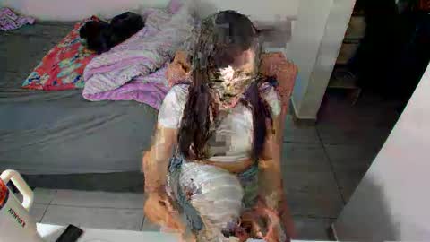 GreciaRuiz online show from 04/21/26, 03:02