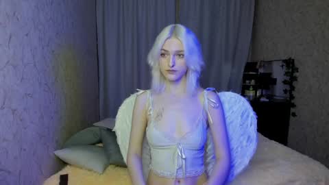 Snapshot of green_tea666 chatting on 01/23/25, 10:43 Lilith online show from 01/23/25, 10:43