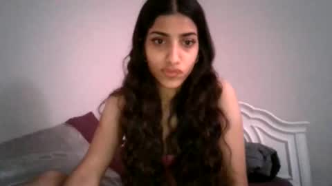 greencheek0 online show from 11/03/25, 02:02