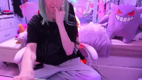 GreenEyedLovexo online show from 11/28/25, 02:42