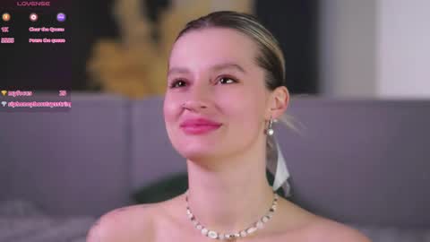 Kelly online show from 04/14/26, 02:34