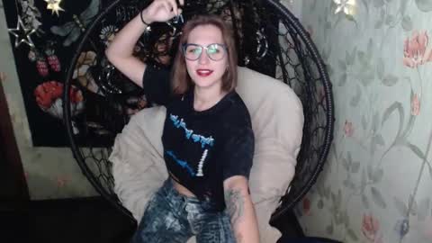 Lina online show from 09/20/25, 12:06