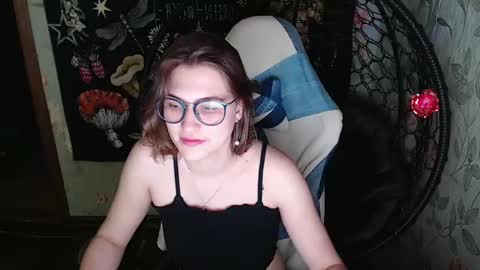 Lina online show from 05/14/26, 12:34