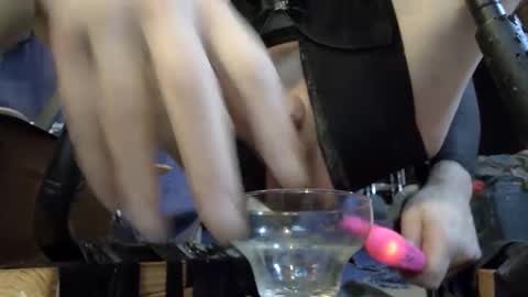 electrogee1 online show from 12/21/25, 02:08