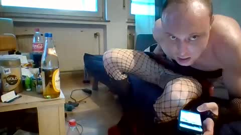 Snapshot of gregi_xxx1 chatting on 10/09/25, 04:16 Gregy XX online show from 10/09/25, 04:16