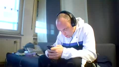 Snapshot of gregi_xxx1 chatting on 10/16/25, 04:08 Gregy XX online show from 10/16/25, 04:08