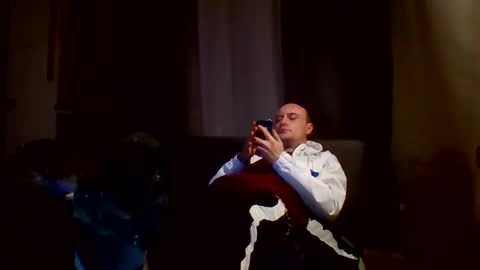 Snapshot of gregi_xxx1 chatting on 10/18/25, 04:26 Gregy XX online show from 10/18/25, 04:26