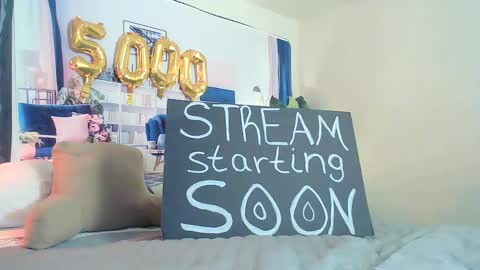 NICE and sometimes Savvy online show from 09/21/25, 05:42