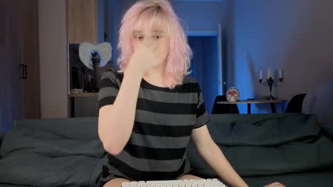 Greg-independent model online show from 03/28/26, 08:19