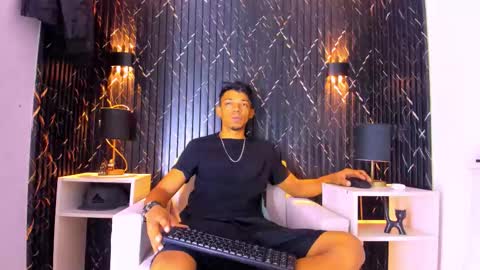 GregorySforza online show from 09/17/25, 12:29