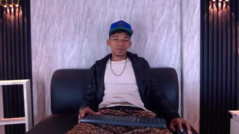 GregorySforza online show from 10/01/25, 01:17