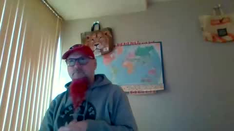 Snapshot of gregrev chatting on 04/25/26, 11:46 gregrev online show from 04/25/26, 11:46