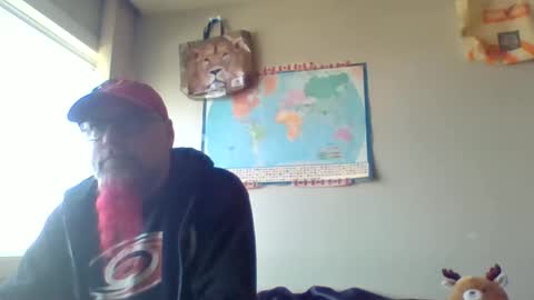 Snapshot of gregrev chatting on 05/04/26, 11:23 gregrev online show from 05/04/26, 11:23